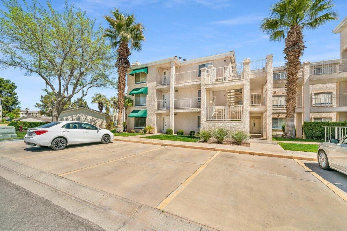 Modern Resort Condo - Pools, Courts & Scenic Views St. George Exteriér fotografie